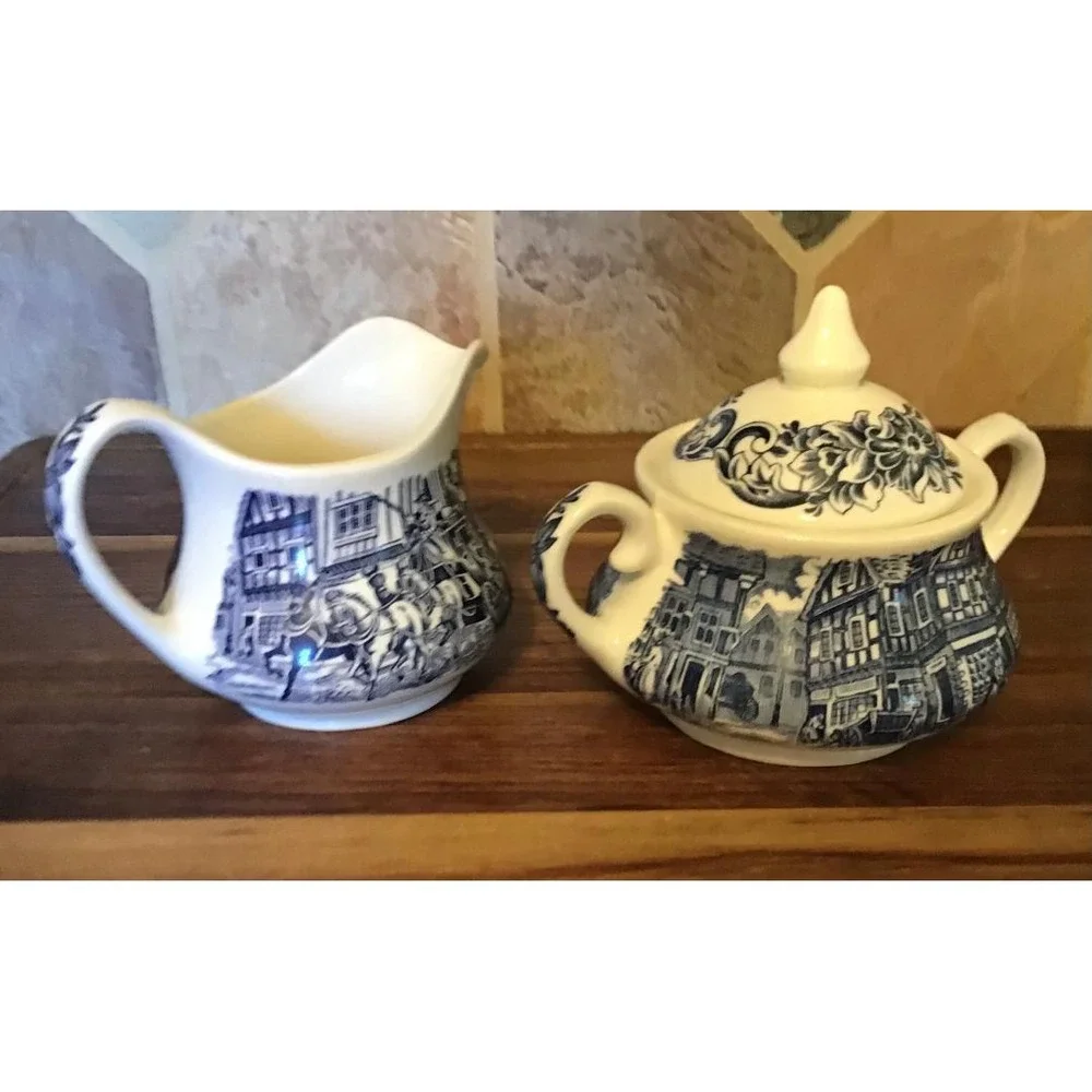 English Ironstone Countryside Blue White‎ Creamer & Sugar Bowl Set Cottagecore